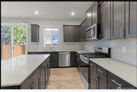 18823 111th Avenue E Puyallup WA 98374