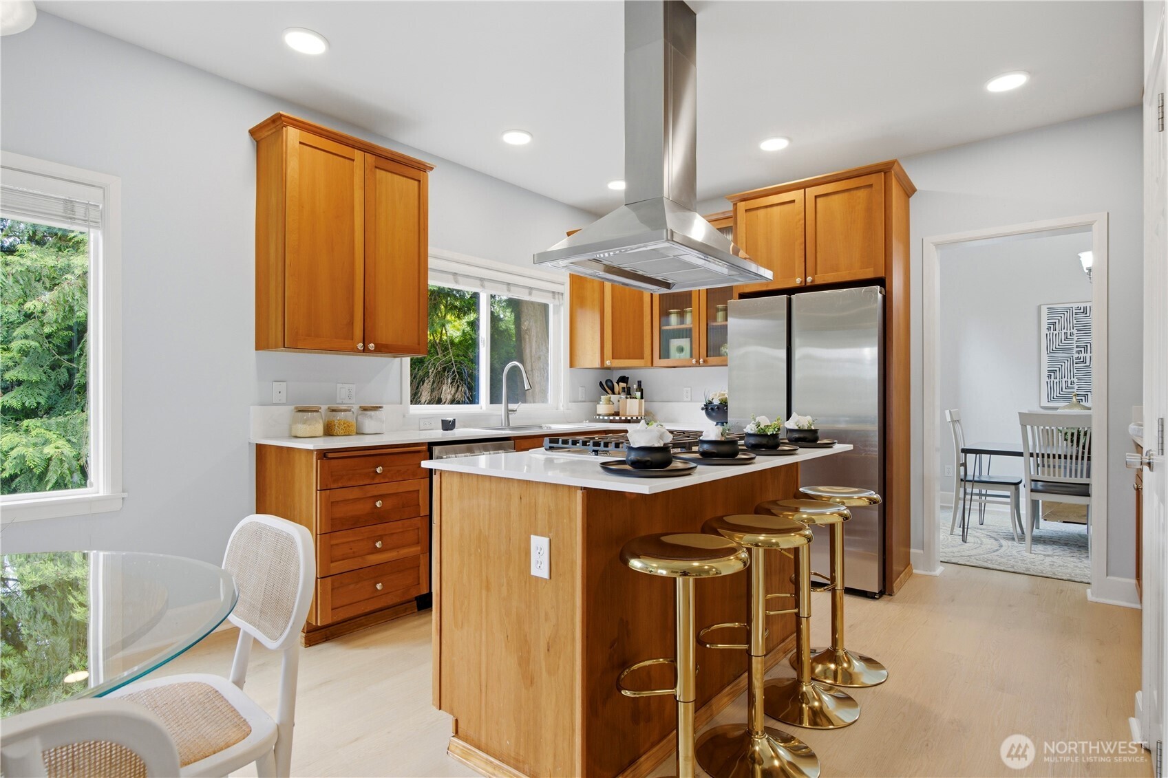 10115 NE 24th St, Bellevue Bellevue WA 98004