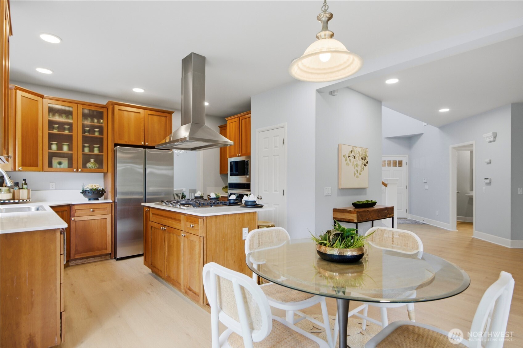 10115 NE 24th St, Bellevue Bellevue WA 98004