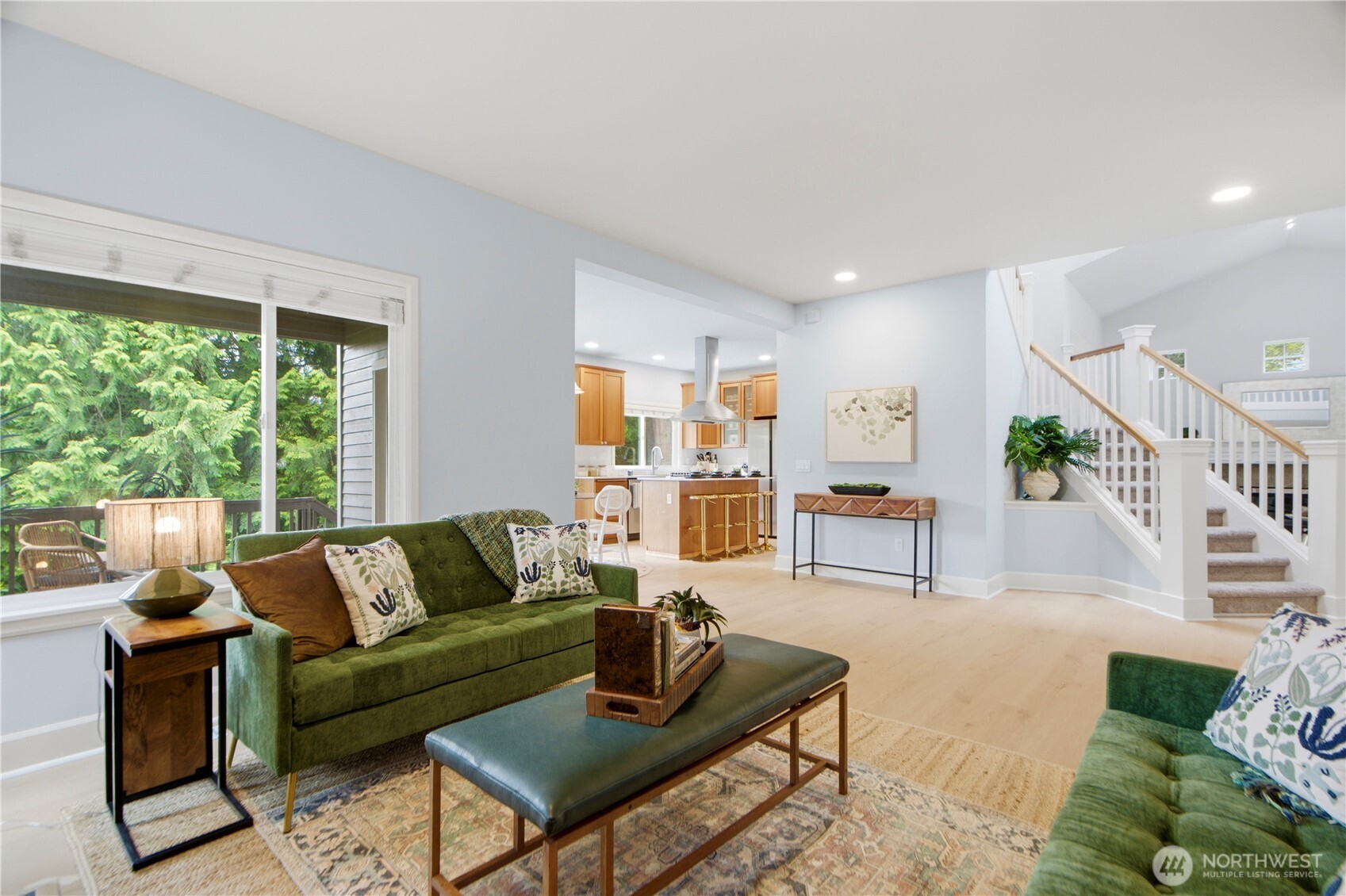 10115 NE 24th St, Bellevue Bellevue WA 98004