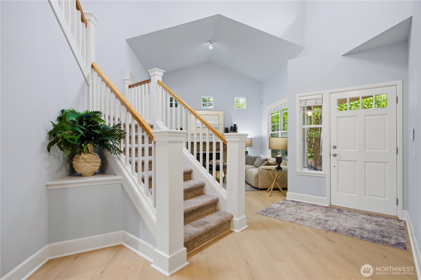 10115 NE 24th St, Bellevue Bellevue WA 98004
