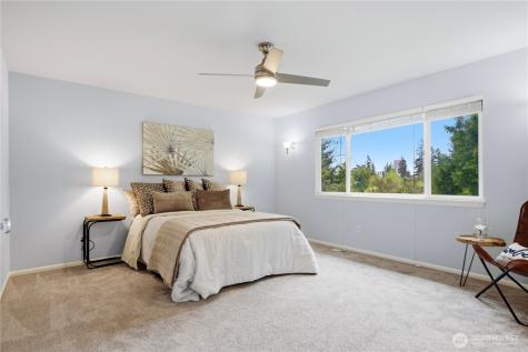 10115 NE 24th St, Bellevue Bellevue WA 98004