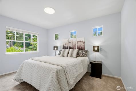 10115 NE 24th St, Bellevue Bellevue WA 98004