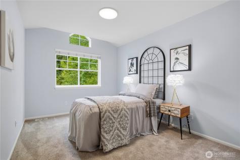 10115 NE 24th St, Bellevue Bellevue WA 98004