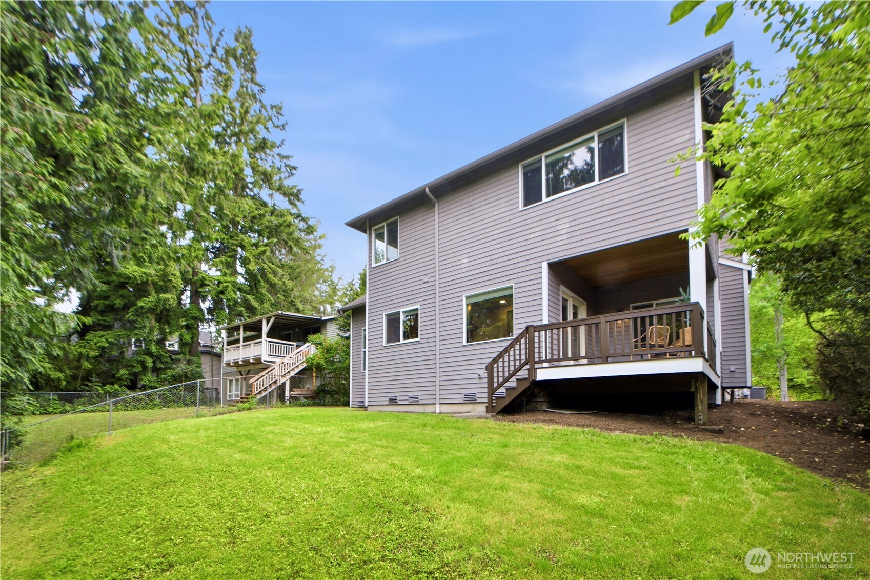 10115 NE 24th St, Bellevue Bellevue WA 98004