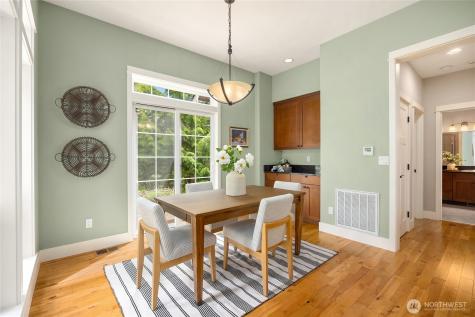 3029 Yankee Girl Circle NE Bainbridge Island WA 98110