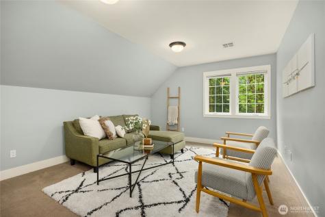 3029 Yankee Girl Circle NE Bainbridge Island WA 98110