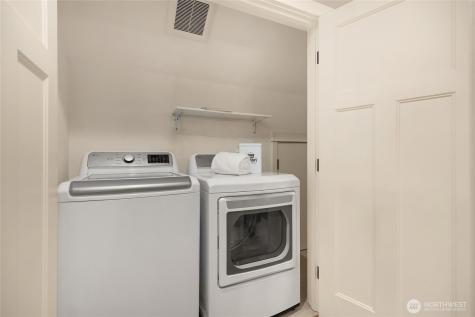 3029 Yankee Girl Circle NE Bainbridge Island WA 98110