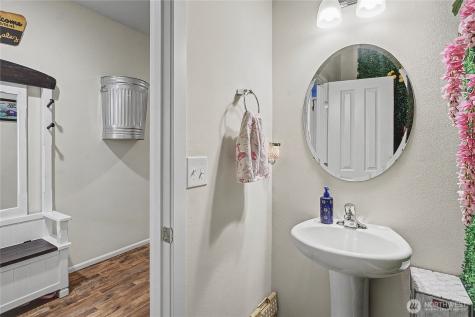 6629 Svea Court NE Lacey WA 98516