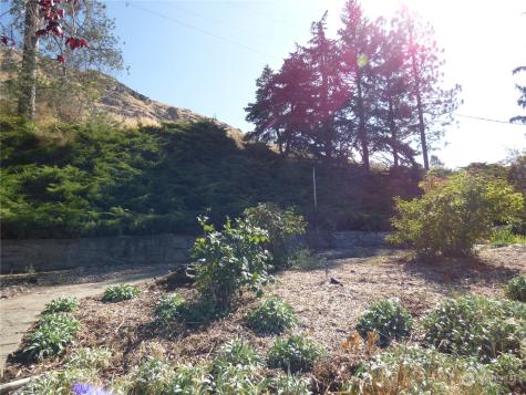 19 Crane Orchard Road Brewster WA 98812