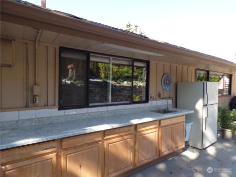 19 Crane Orchard Road Brewster WA 98812