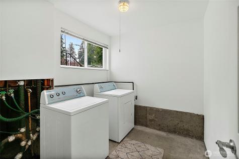 14014 118th Avenue NE Kirkland WA 98034