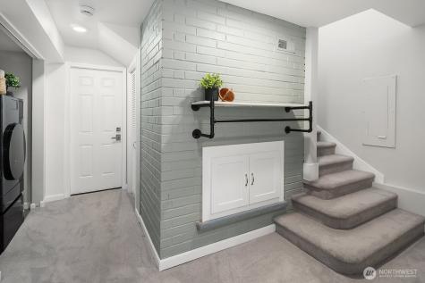 12516 SE 4th Place Bellevue WA 98005