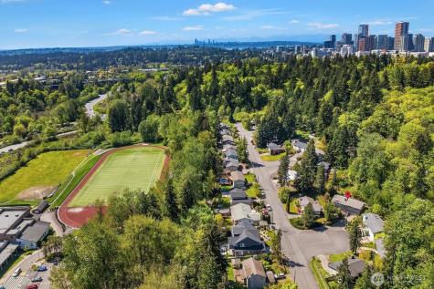 12516 SE 4th Place Bellevue WA 98005