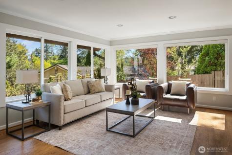 12516 SE 4th Place Bellevue WA 98005