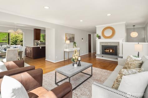 12516 SE 4th Place Bellevue WA 98005
