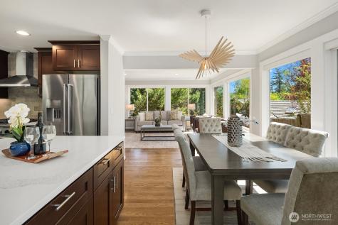 12516 SE 4th Place Bellevue WA 98005