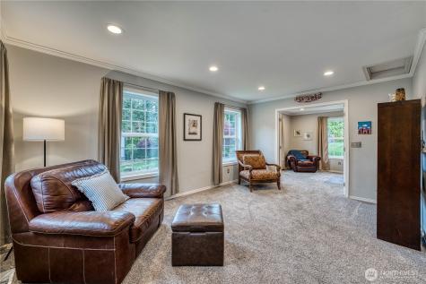 814 Jewil Drive Fox Island WA 98333