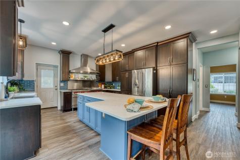 814 Jewil Drive Fox Island WA 98333