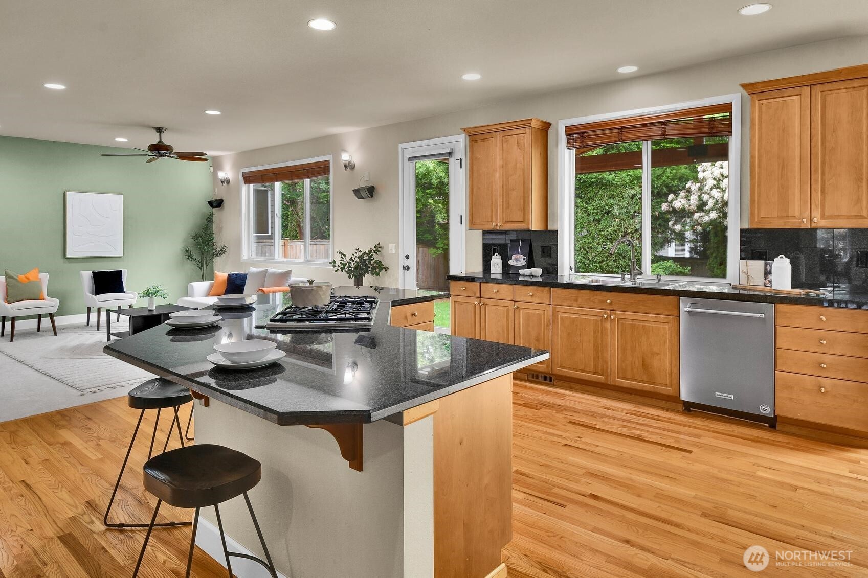 323 239th Court SE Sammamish WA 98074