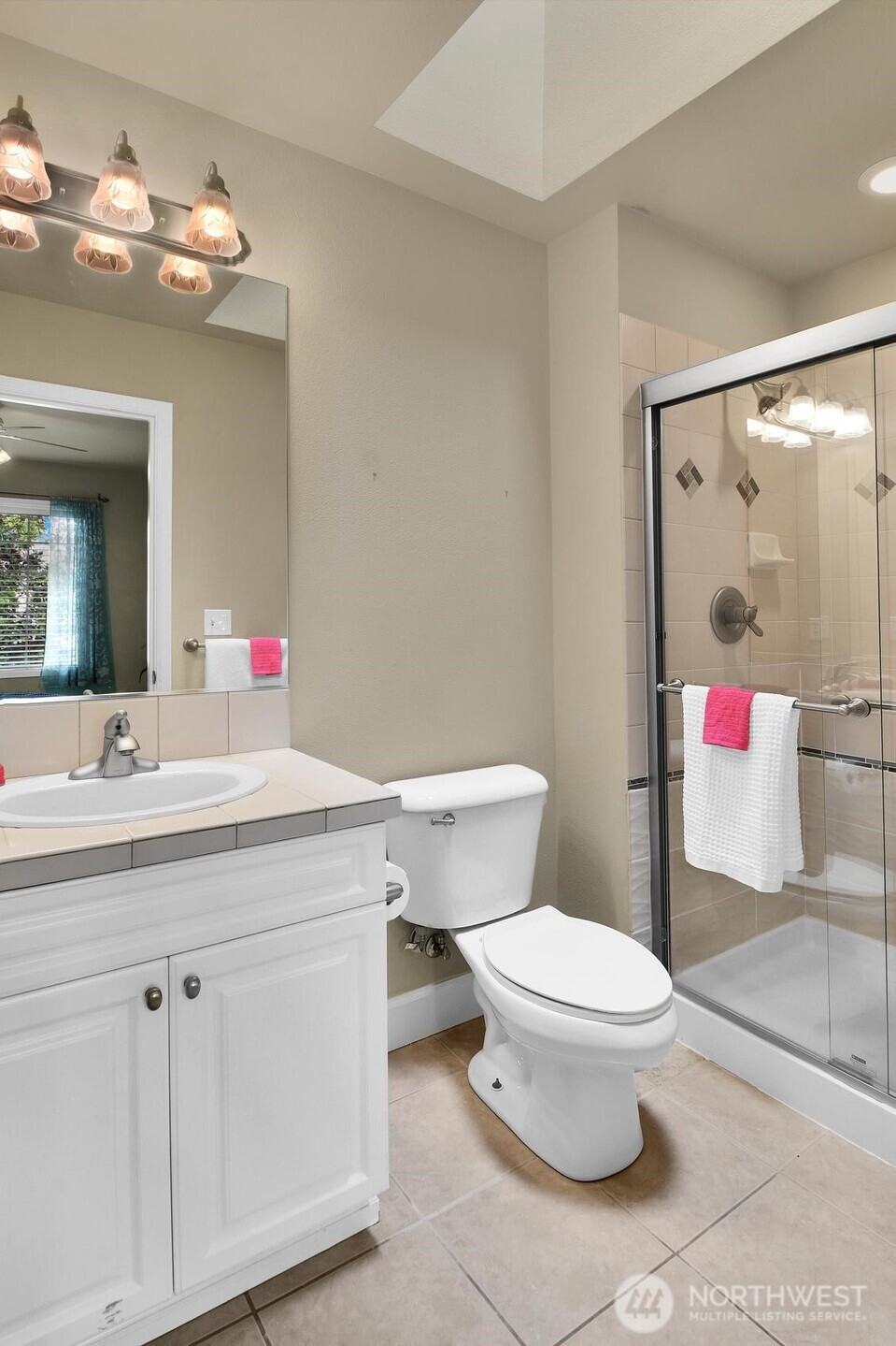 323 239th Court SE Sammamish WA 98074
