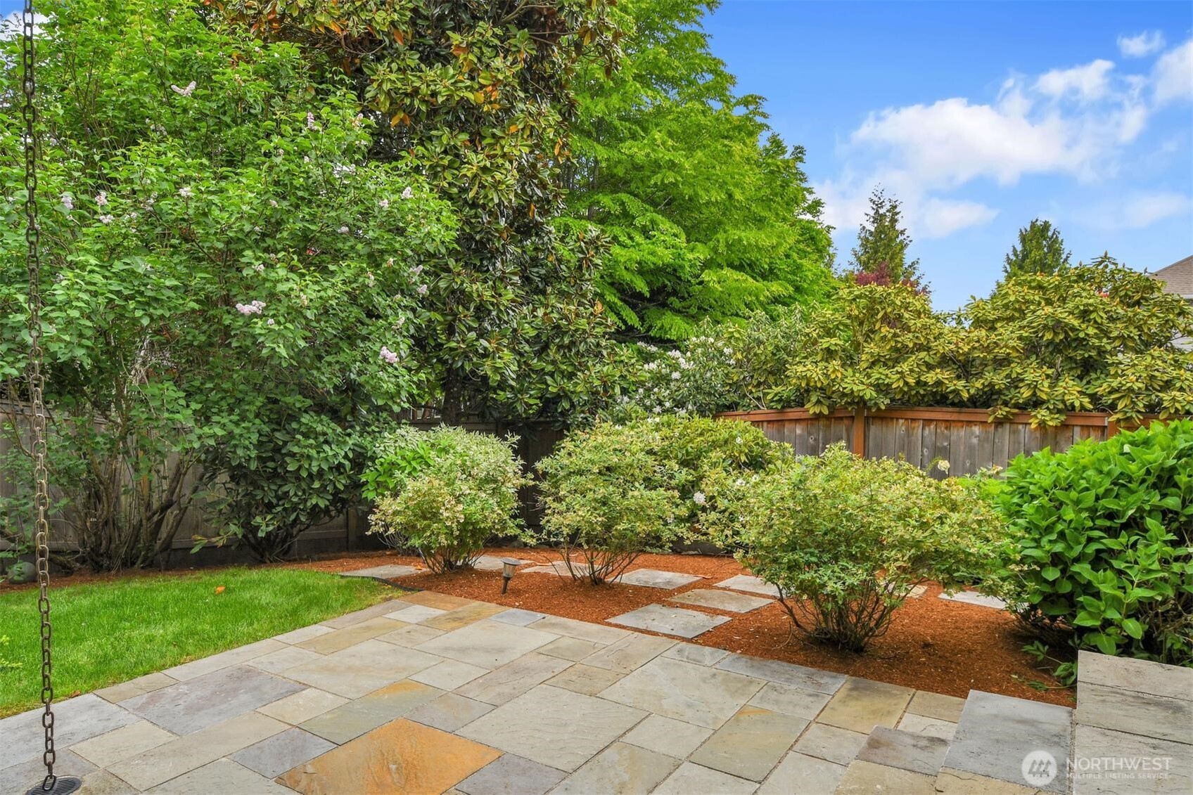 323 239th Court SE Sammamish WA 98074