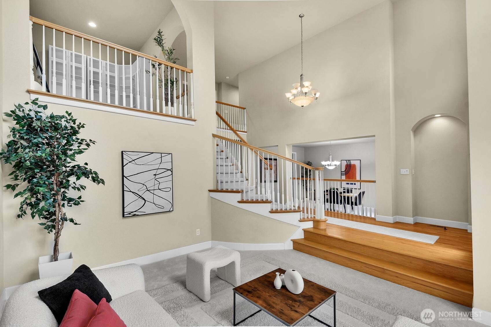 323 239th Court SE Sammamish WA 98074