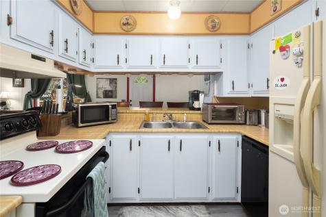 12423 18th St SE Lake Stevens WA 98258