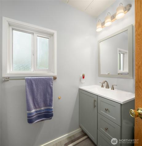 12423 18th St SE Lake Stevens WA 98258