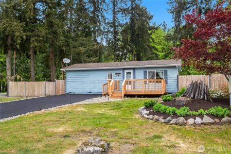 12423 18th St SE Lake Stevens WA 98258