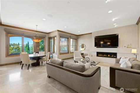 435 8th Avenue W Kirkland WA 98033