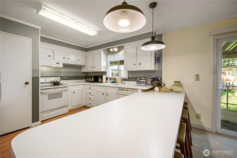 11301 126th Street E Puyallup WA 98374