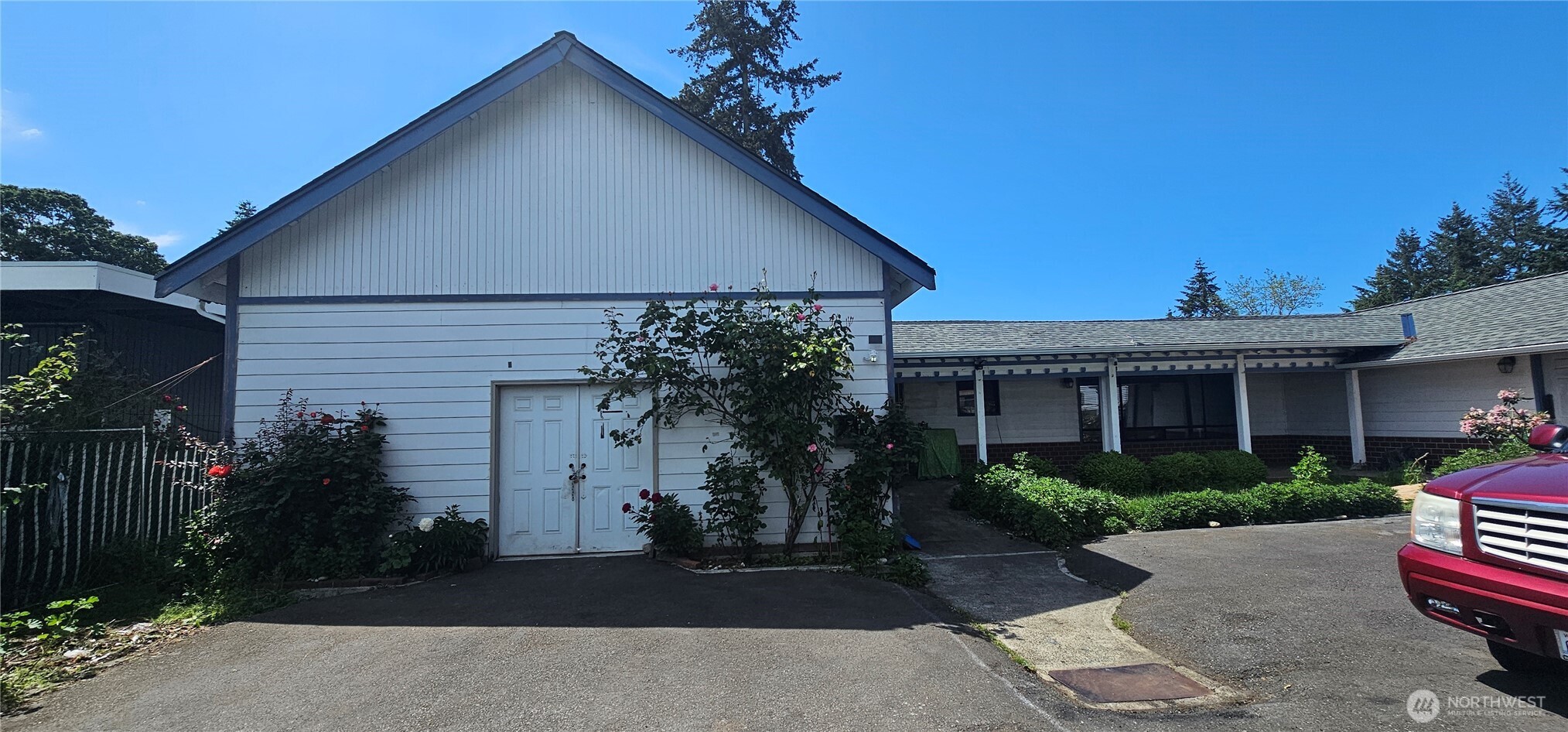 9722 South Tacoma Way Lakewood WA 98499