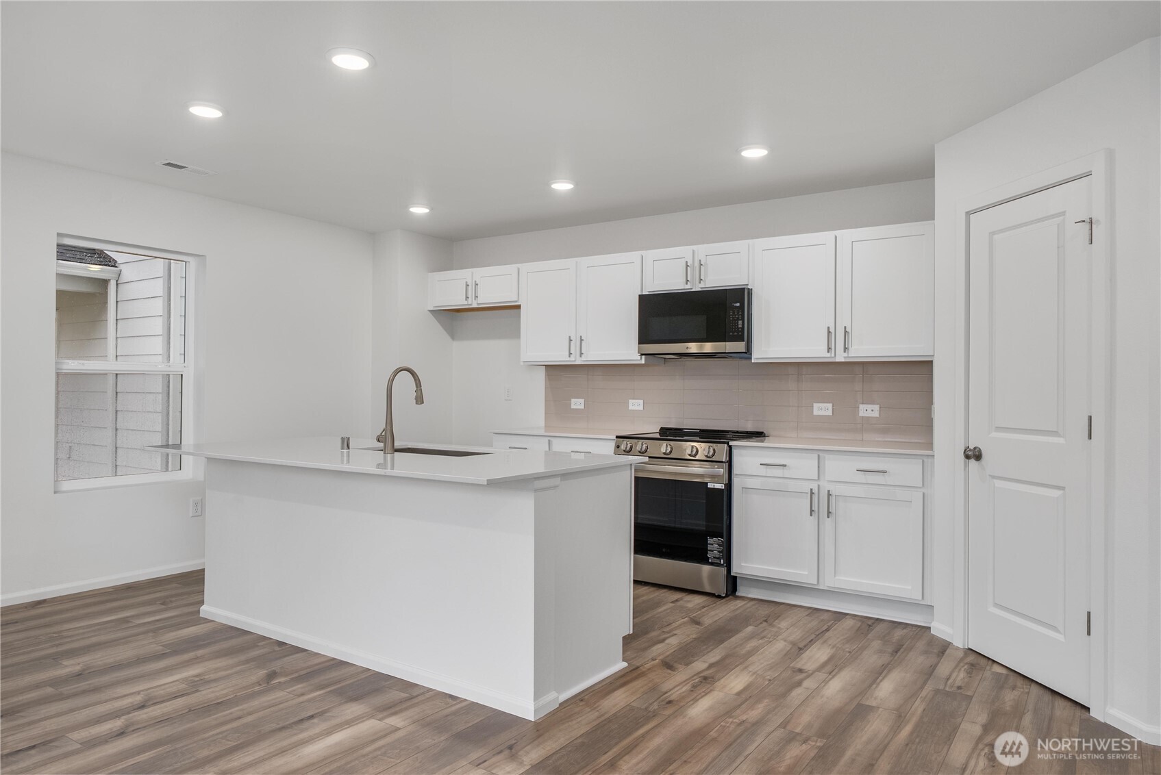 697 Salzer Creek Drive Centralia WA 98531
