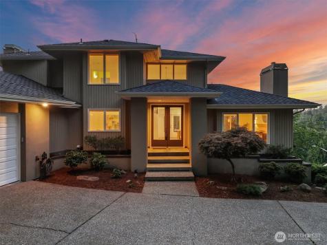 7926 139th Avenue SE Newcastle WA 98059