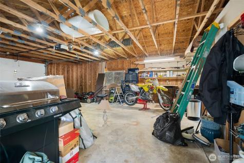 5037 SE Horstman Road Port Orchard WA 98366