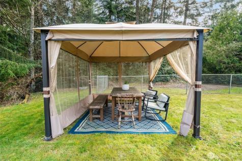 5037 SE Horstman Road Port Orchard WA 98366
