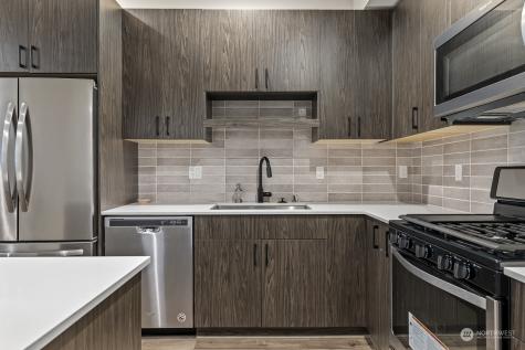 1620 S Lane Seattle WA 98144