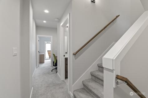 1620 S Lane Seattle WA 98144
