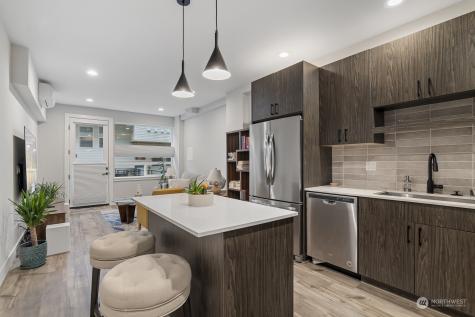 1620 S Lane Seattle WA 98144