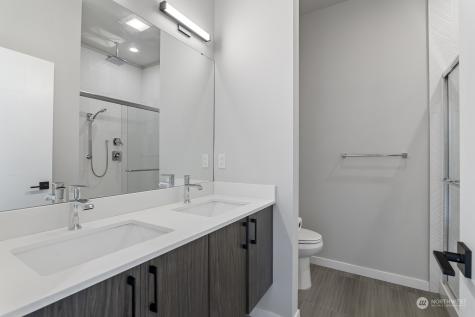1620 S Lane Seattle WA 98144
