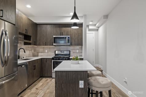 1620 S Lane Seattle WA 98144