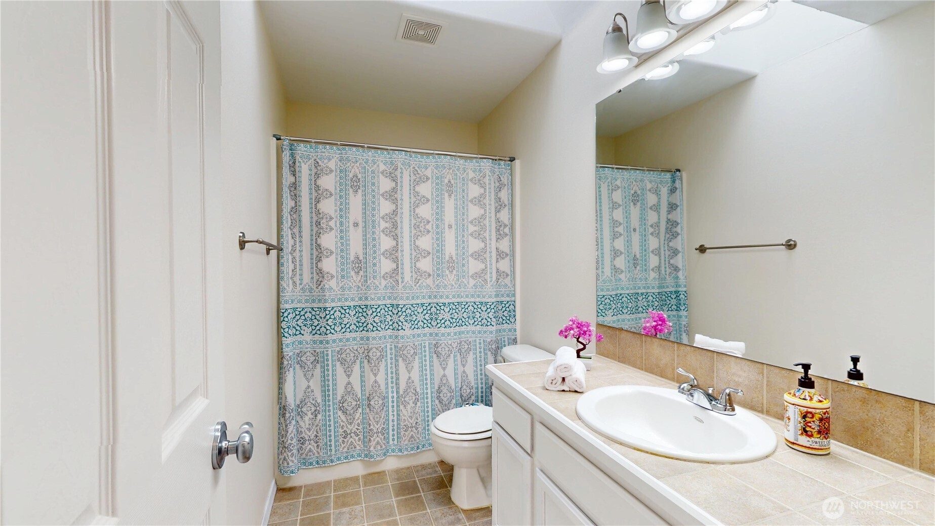 3932 147th St SW Lynnwood WA 98087