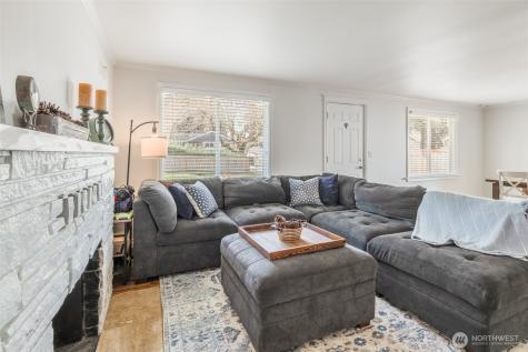 812 Reiten Road Kent WA 98030