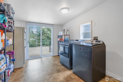 812 Reiten Road Kent WA 98030