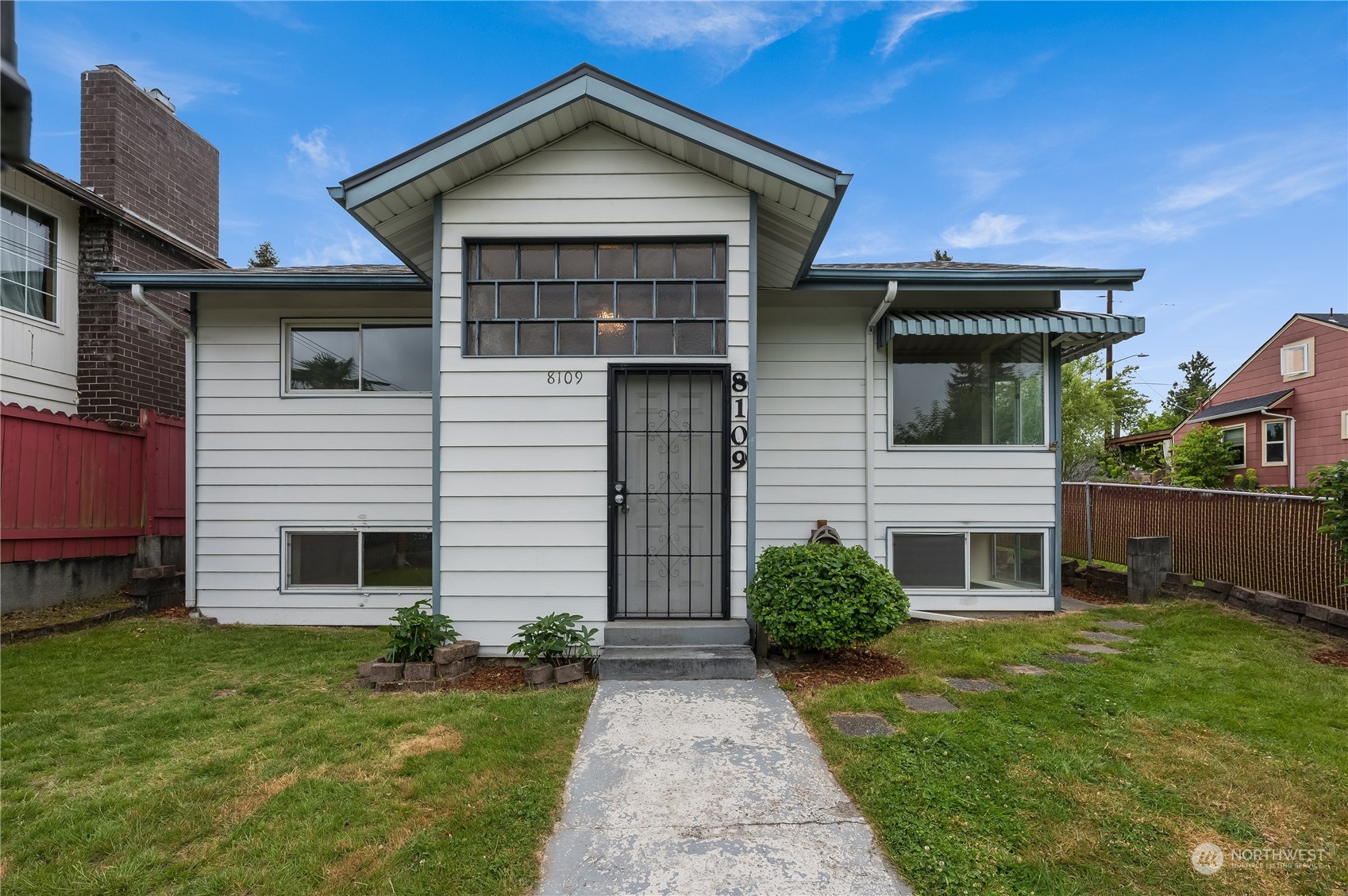 8109 18th Avenue Sw Seattle WA 98106