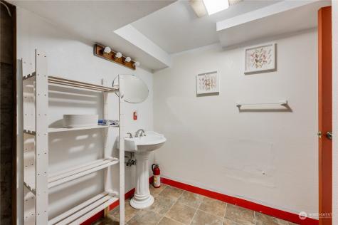 8109 18th Avenue Sw Seattle WA 98106