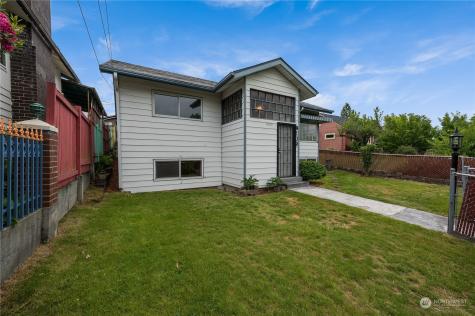 8109 18th Avenue Sw Seattle WA 98106