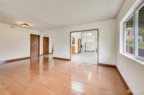 8109 18th Avenue Sw Seattle WA 98106