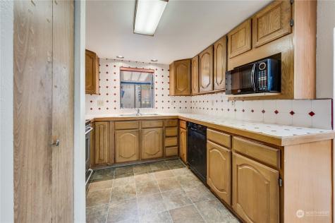 8109 18th Avenue Sw Seattle WA 98106